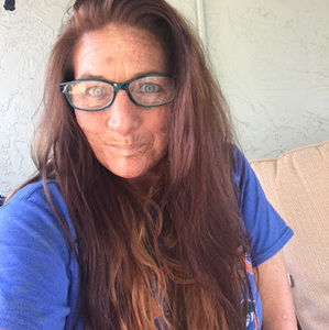 Meet your Posher, Stacie